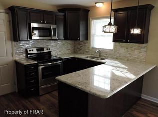 2016 Lakemeadow Dr, Fayetteville, NC 28304