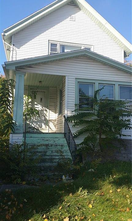 1st image of 140 Deerfield Ave