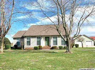 16114 Zehner Rd, Athens, AL 35611