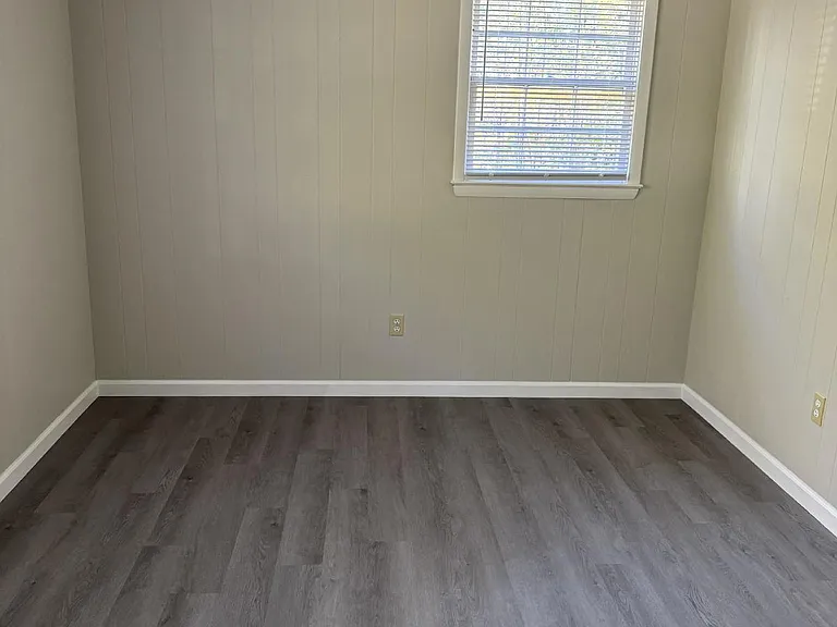 144 Nottingham Dr #5 — Photo 9
