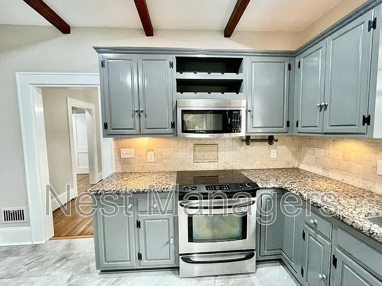 1312 Summitt Ave — Photo 13