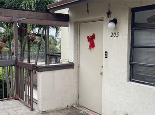 Mcarthur Park Misty Lake, Miami Gardens, FL 33169