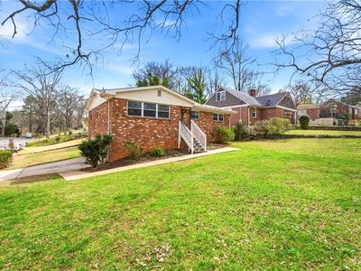 1520 Brewer Blvd SW, Atlanta, GA, 30310