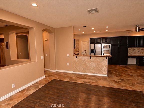 4th image of 5807 E Sandstone Ct