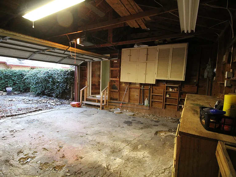 139 Thomas Jefferson Dr — Photo 12