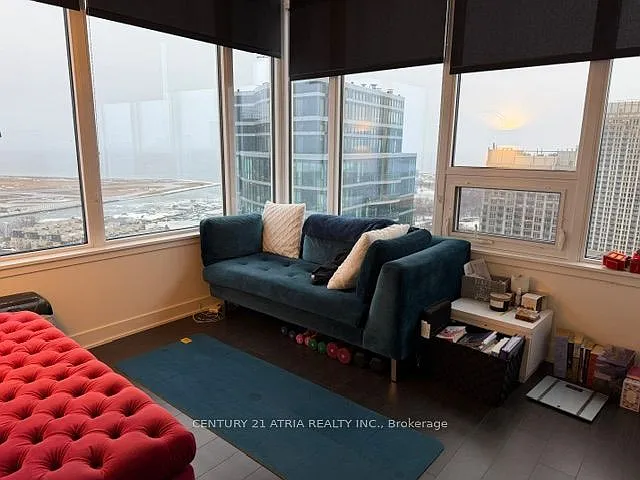 19 Bathurst St #3612 — Photo 6