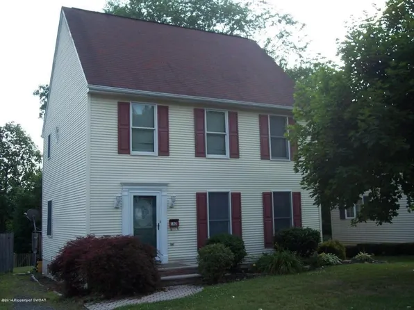 98 1/2 Ridge St, Shavertown, PA 18708