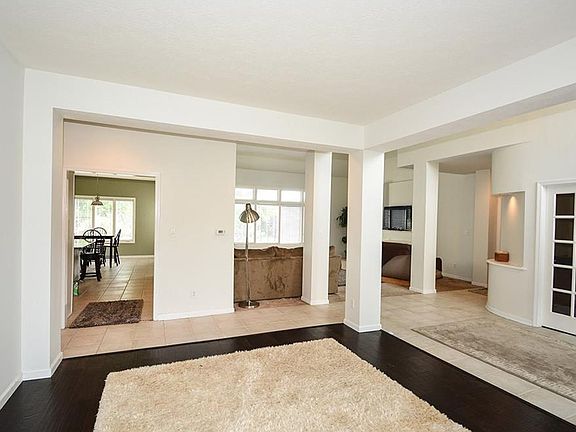4th image of 11584 Woods Bay Ln
