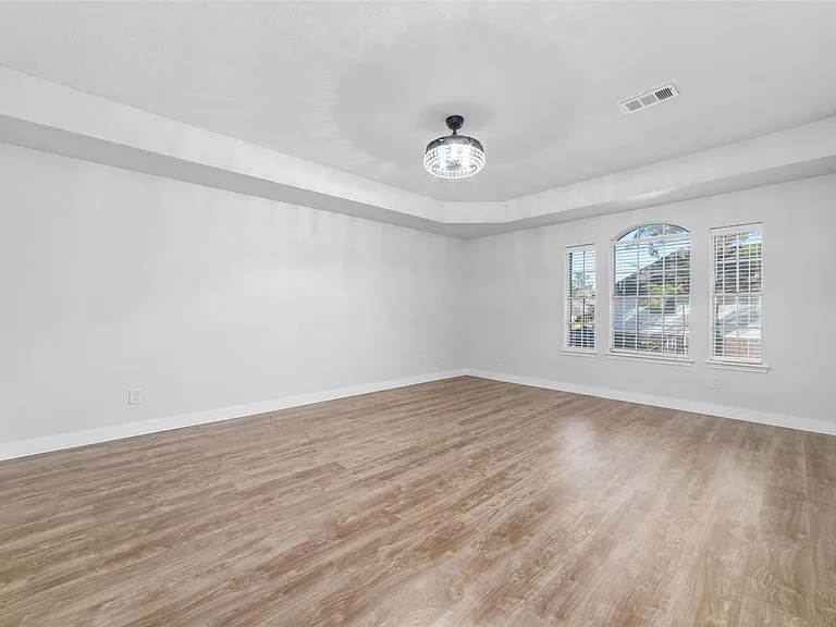20415 Longspring Dr — Photo 15