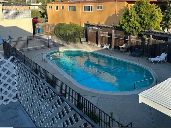 1421 Gordon St APT 5, Redwood City, CA 94061