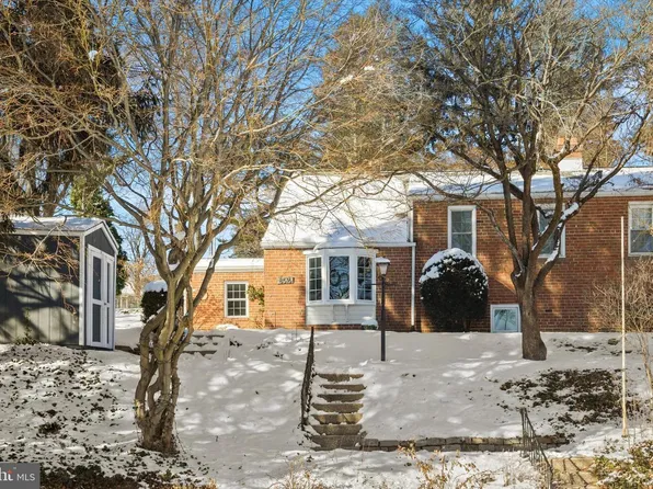 8516 Chippewa Rd, Philadelphia, PA 19128