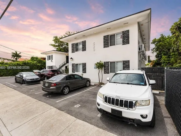 (undisclosed Address), Miami, FL 33138
