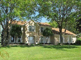 1st image of 18299 Country Club Cir