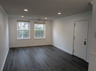 4821 28th St S APT B2, Arlington, VA 22206