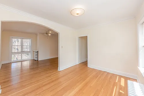 921 Lake Street Photo 1