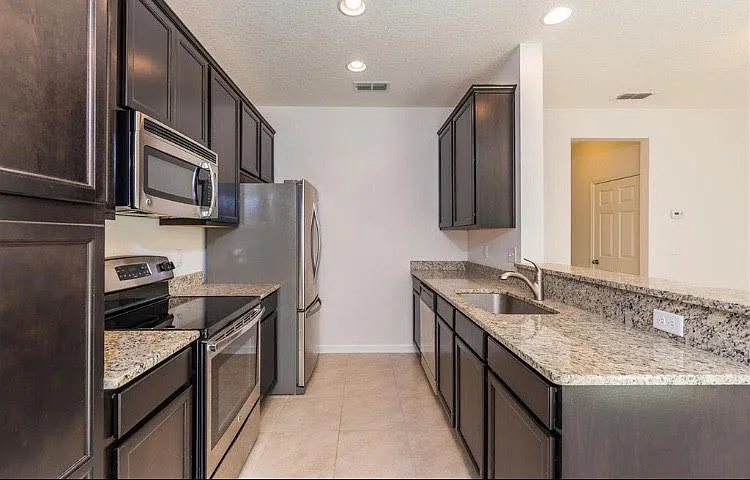 126 Moultrie Village Ln #1 — Photo 2