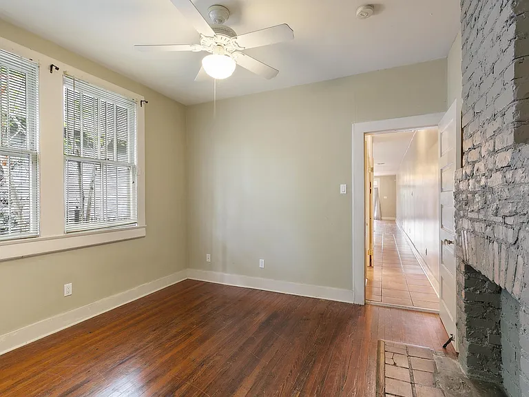 2413 Lowerline St — Photo 5