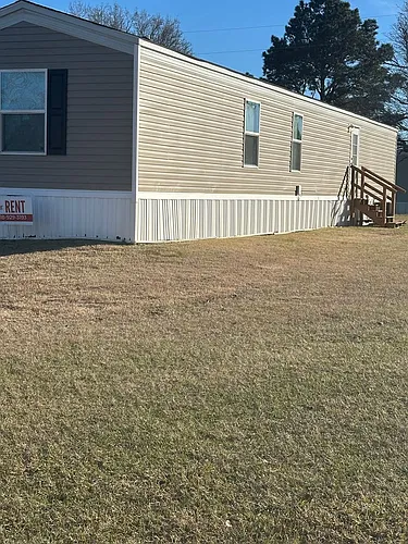 Hillside Mobile Home Park Photo 1