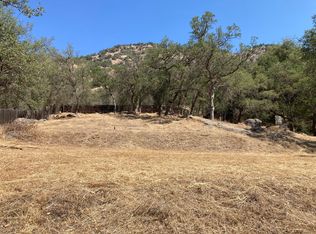 Dinely Dr, Three Rivers, CA 93271