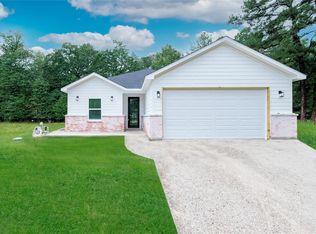414 Peach Point Ln, Trinity, TX 75862