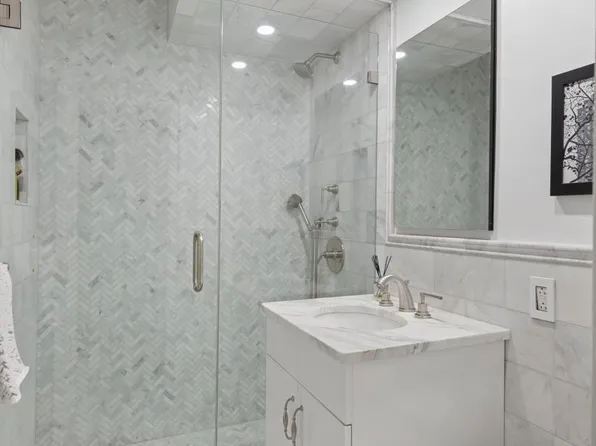 200 East 78th Street image 10 of 10