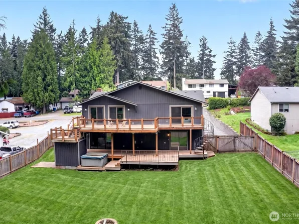4815 West Tapps Dr East, Lake Tapps, WA 98391