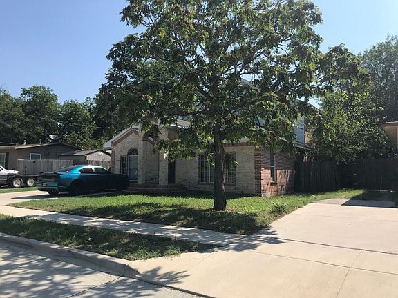 3rd image of 4040 Honey Ln