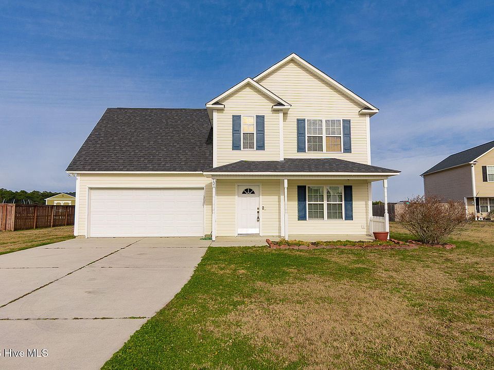 1st image of 131 Cherry Grove Drive