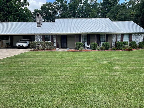 2nd image of 10436 Arkansas St
