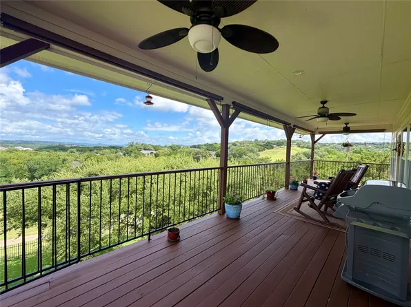 5200 Arrowhead Dr, Lago Vista, TX 78645