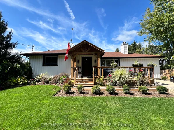 20883 Rebecca Rd, Thames Centre, ON N0M 2P0