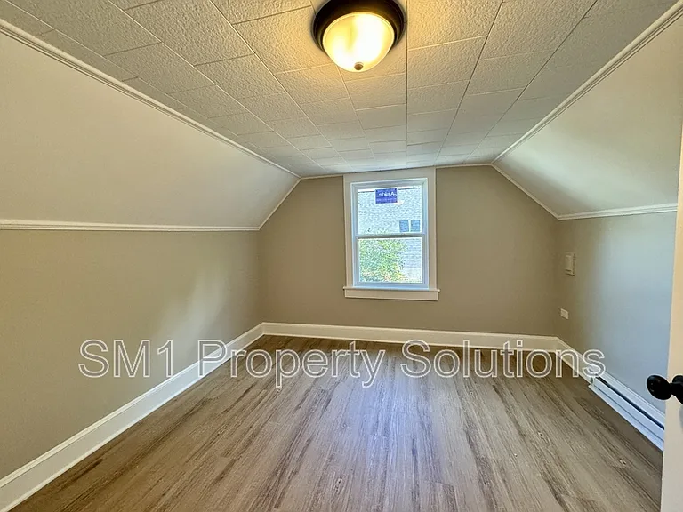 1020 Nancy Ln SE — Photo 9