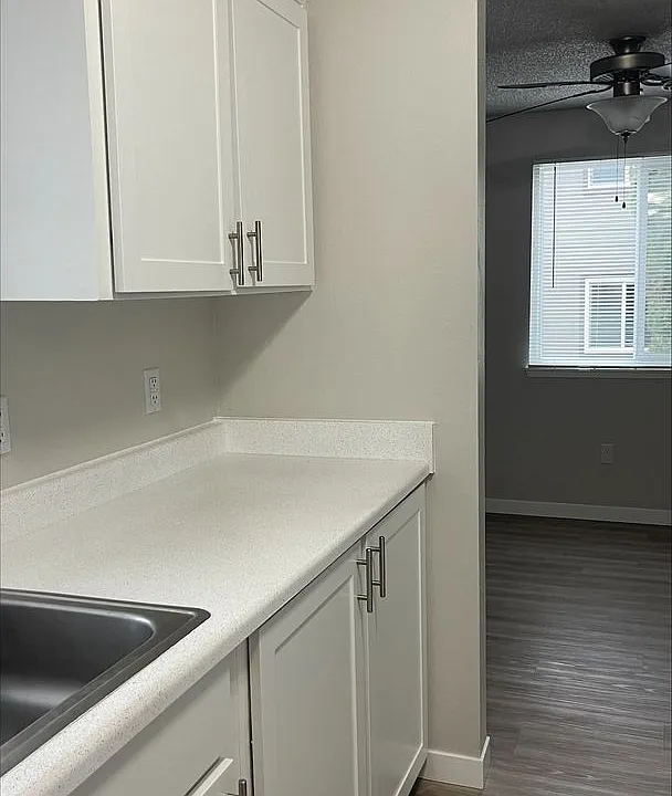 7401-7439 NE 13th Ave