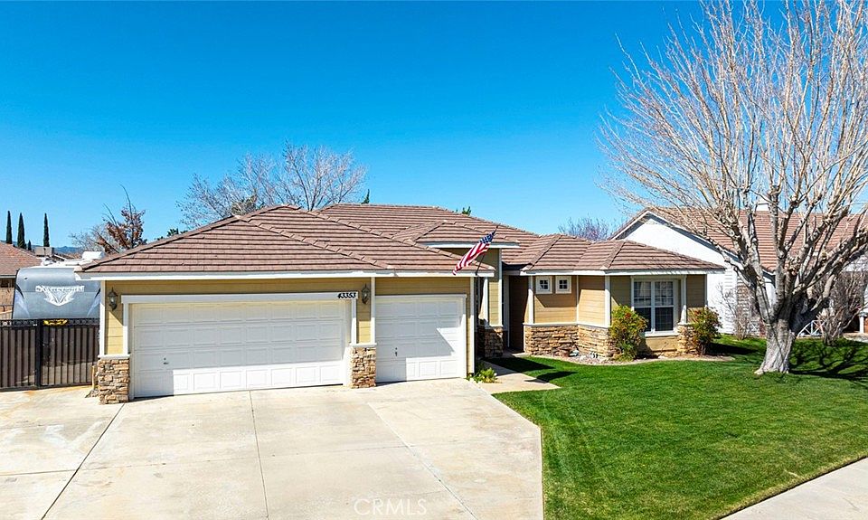 1st image of 43353 Honeybee Ln