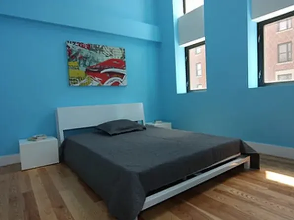 320 Bedford Avenue image 4 of 11