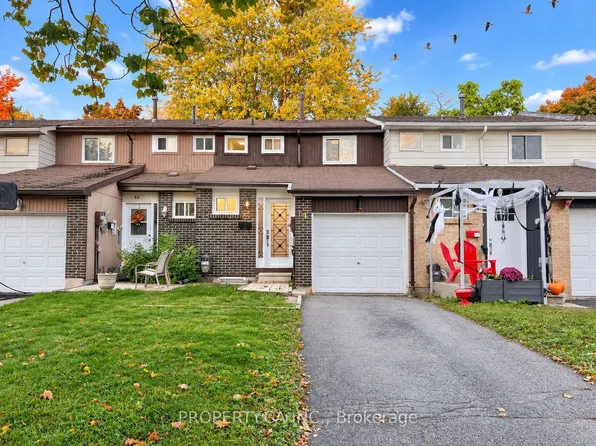 64 Chaucer Cres, Barrie, ON L4N 4T7