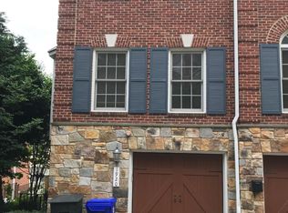 1920 13th St N, Arlington, VA 22201