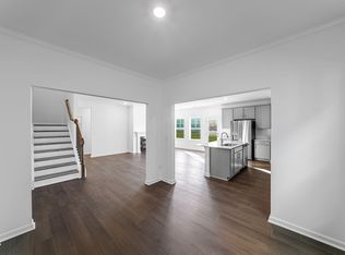 660 Morning Light Dr, Angier, NC 27501
