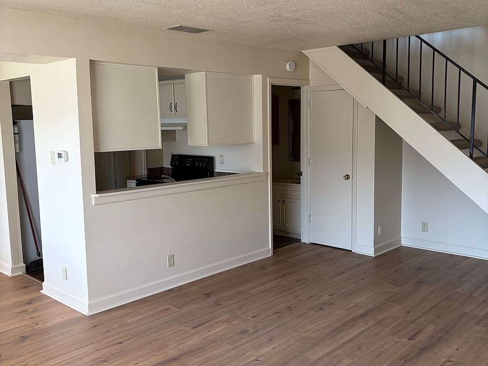 1st image of 3278 Lupine Dr
