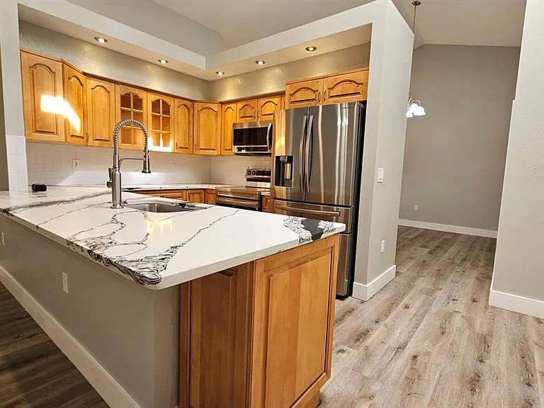 18720 Oak Way Dr — Photo 10
