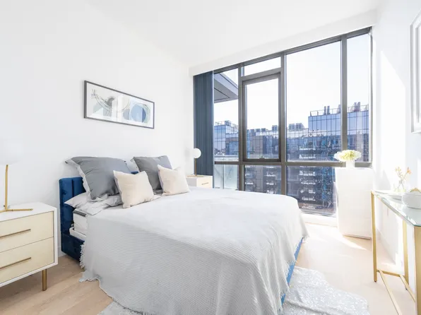 33-66 Farrington Street image 4 of 6