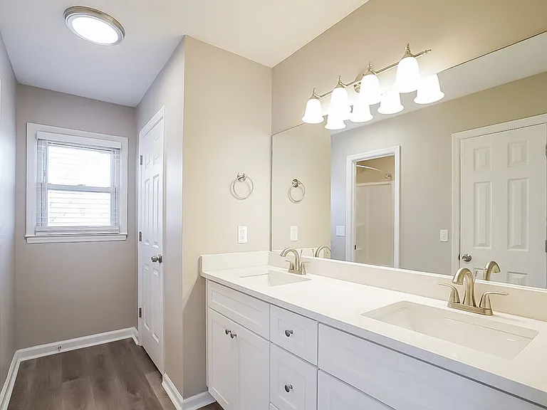 5428 Village Way — Photo 19