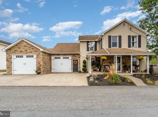 301 N 3rd St, Newport, PA 17074