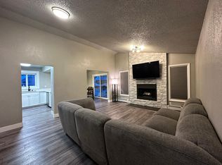 6130 E 41st Ct APT 4, Anchorage, AK 99504