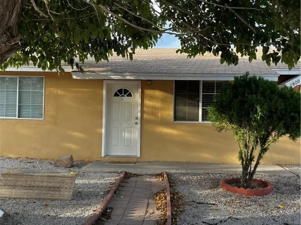 1900 W McDonald Ave, North Las Vegas, NV 89032