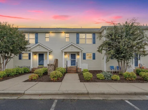 475 Cambridge Ct Unit E4, Hardy, VA 24101