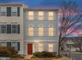 22943 Fleet Ter, Sterling, VA 20166