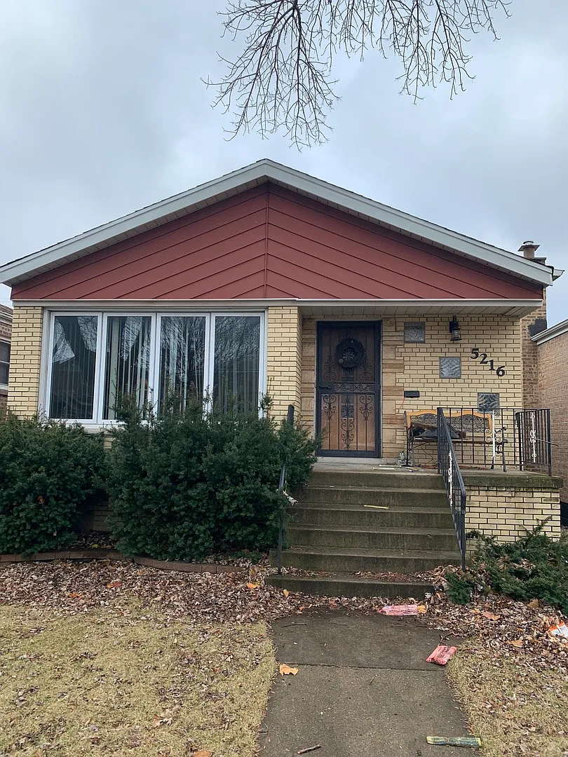 5216 S Normandy Ave photo 1