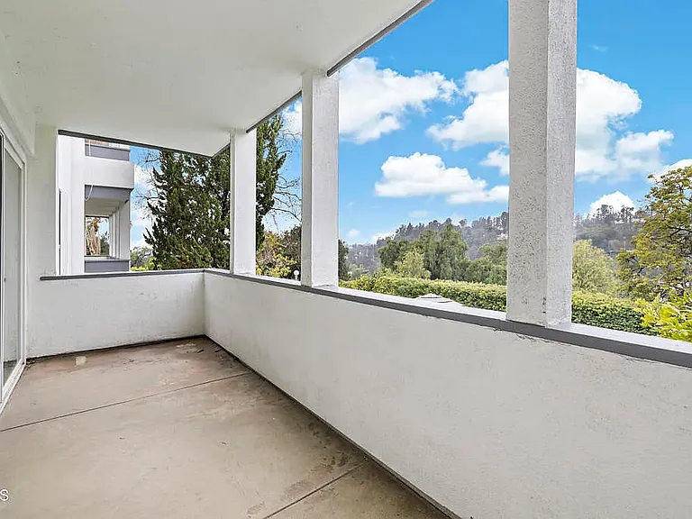 190 Arroyo Ter #203 — Photo 12