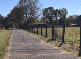 2493 Austin Rd, Nesbit, MS 38651